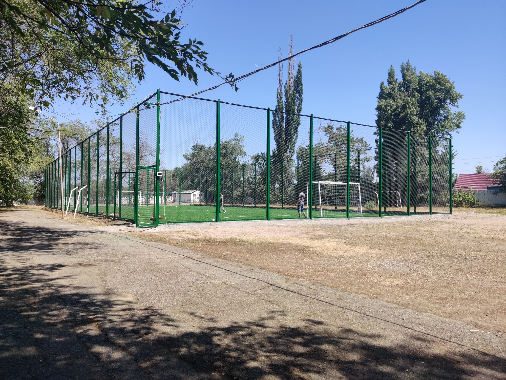 Новое футбольное поле в СШИ для детей с нарушениями интеллекта г.Есик